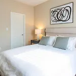 Landing Modern Apartment With Amazing Amenities