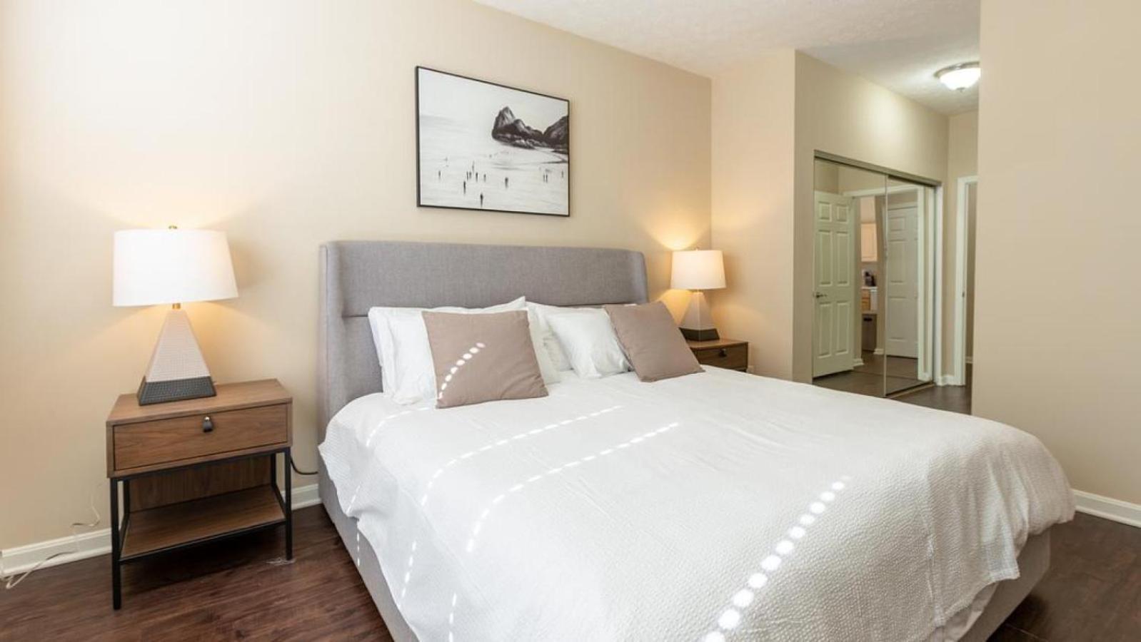 Landing Modern With Amazing Amenities Louisville