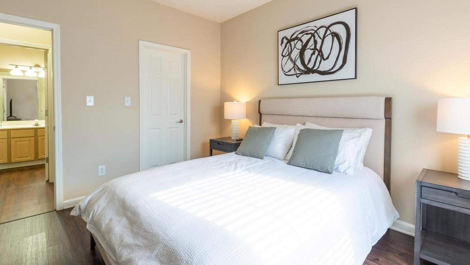 Landing Modern With Amazing Amenities
